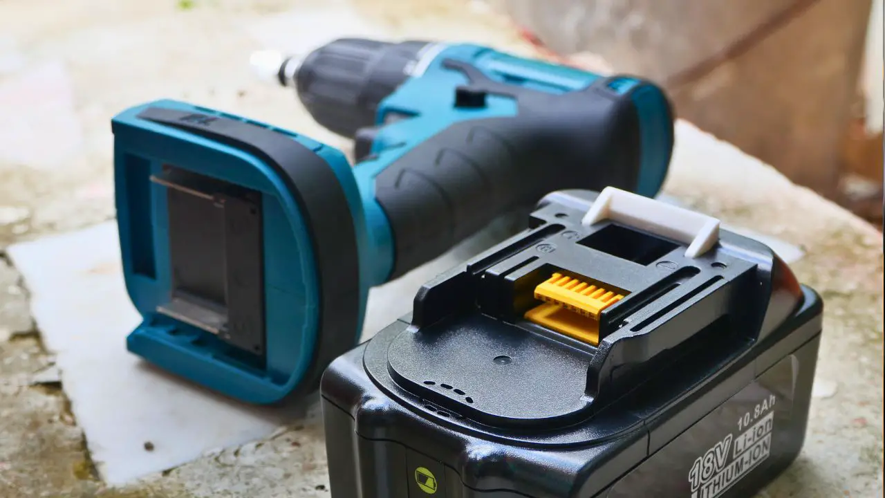 how to charge a 20v drill battery without charger